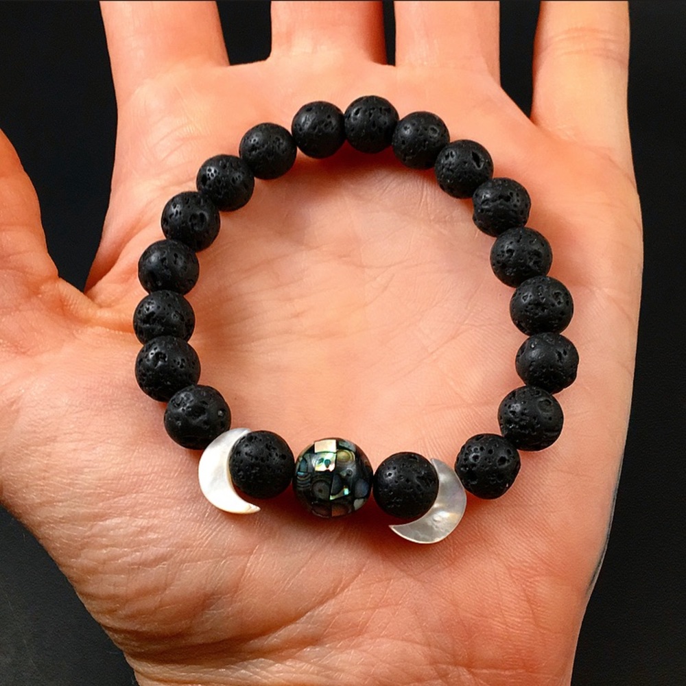 Mother of Pearl Abalone Moon bracelet - Picture 3 of 4